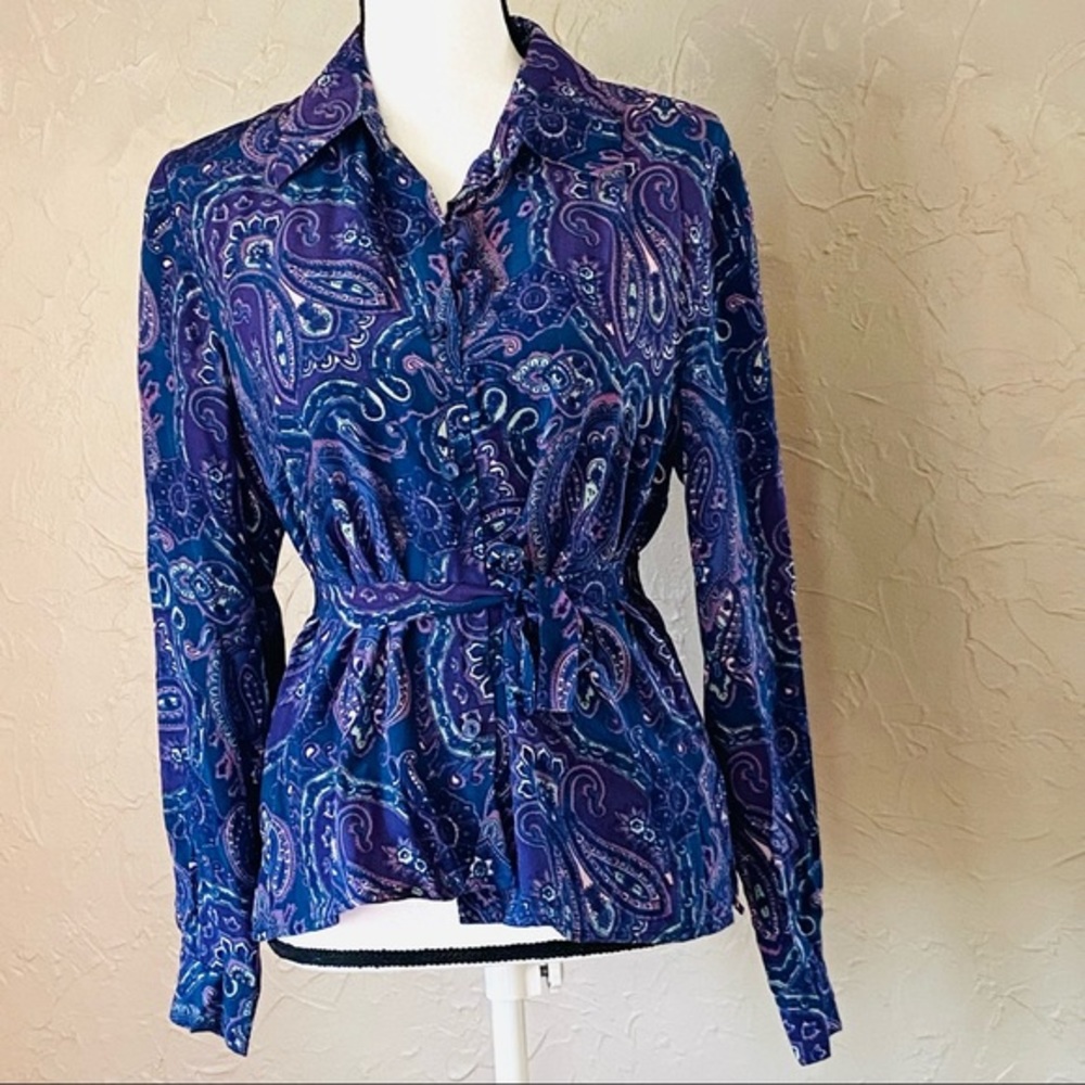 Color FX medium long sleeve blue/purple collared silk paisley blouse
